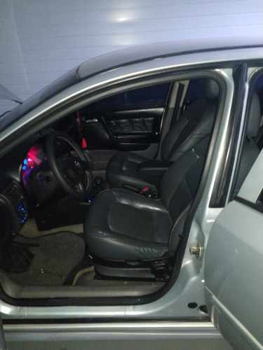 Chevrolet Astra Sedan 2003 2.0 8v 4p