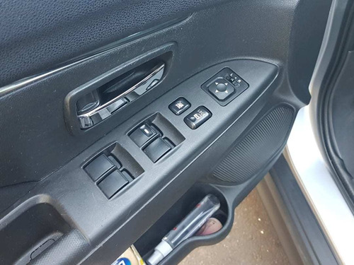 Imagem 13 de 14 de Mitsubishi Asx 4x2 2.0 16v Cvt