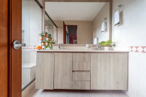 Casa En Venta En San Lucas. Cod V12227