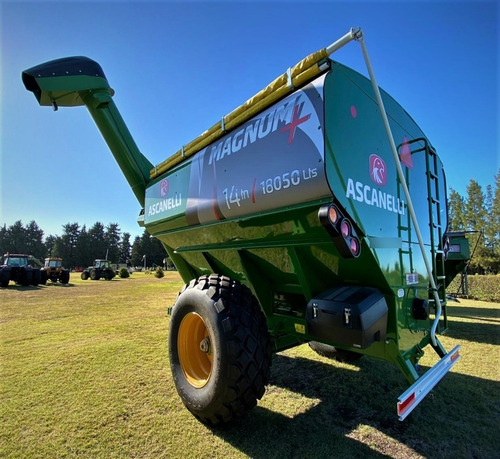 Tolva Ascanelli 14 Ton Con Balanza Y Cubiertas