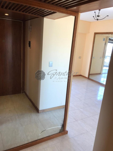 Departamento En Venta En Buenos Aires: Santa Fe 2365