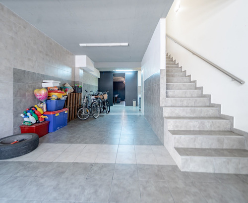 Imagen 13 de 30 de Venta Casa Duplex 5 Ambientes En Devoto Moderno