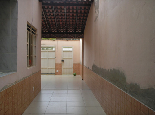 Imagem 3 de 14 de Casa De Luxo Iguaçu. 03 Quartos Com Suite