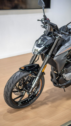 Imagen 20 de 25 de Nueva Cfmoto Nk 300 Lidermoto No Duke 390 Z400