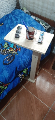 Mesa De Cama