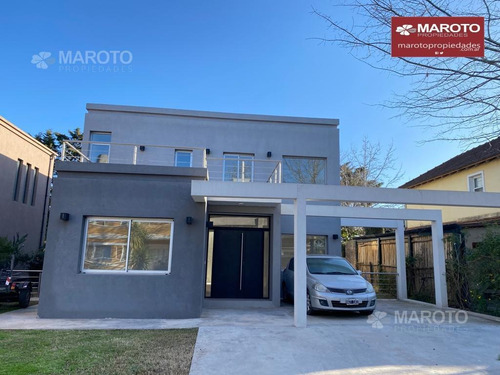 Imagen 1 de 29 de Casa En Venta En Barrio Privado Los Angeles - Maroto Propiedades