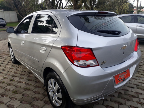 Chevrolet Onix 1.0 MPFI LS 8V FLEX 4P MANUAL