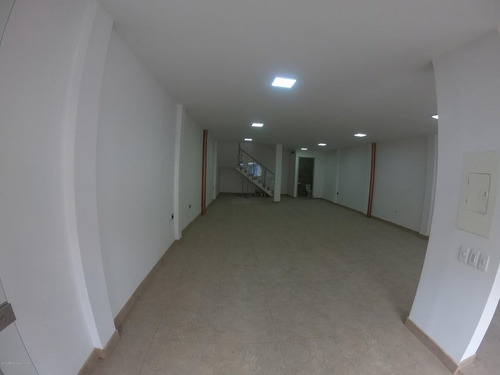Imagen 2 de 15 de Arrienda Comercial En Los Cerezos(bogota) C.m 22-1030