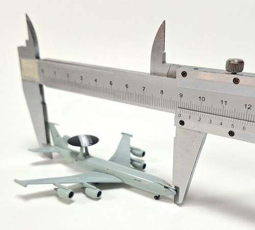 Miniatura Diecast 1/500, Avión Boeing E3d Sentry Raf, Herpa