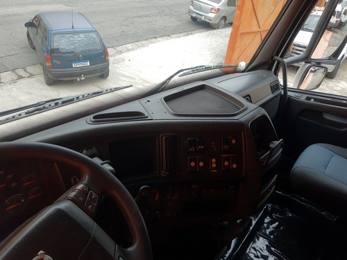 Imagem 12 de 15 de Volvo Fh 460