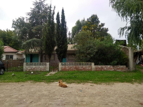 Casa En Venta - 3 Dormitorios 2 Baños - Cochera - 560mts2 - Mar Del Tuyú