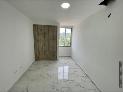 Imagen 10 de 25 de En Venta Pent House Sabana Larga.
