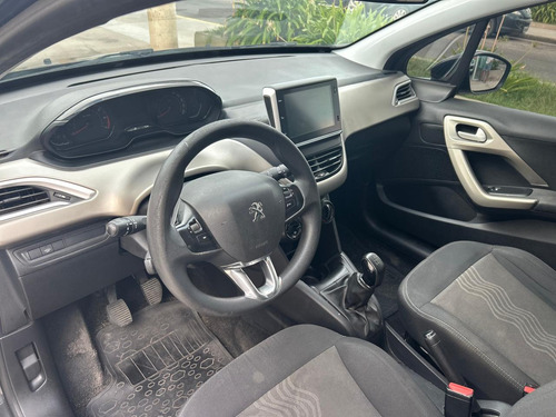Peugeot 2008 1.6 Allure