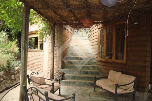 Imagen 6 de 13 de Casa Exclusiva En Venta Peñalolén