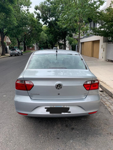Volkswagen Voyage 1.6 101cv