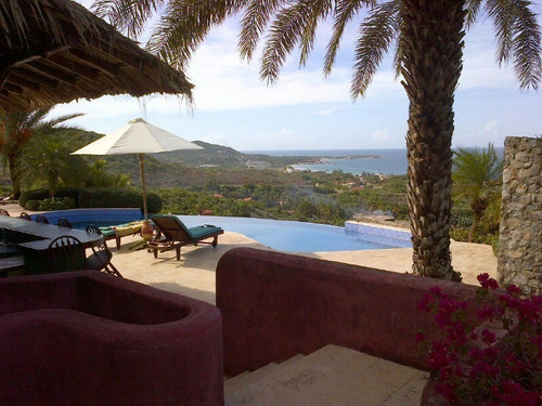 Imagen 6 de 11 de Re/max 2mil Vende Increible Casa Soñada En La Villa - Isla De Margarita