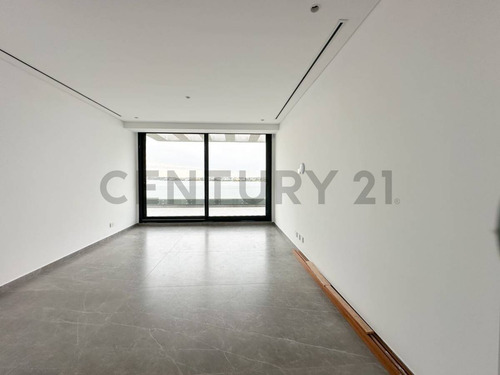 Venta Casa En Marinas Al Lago , Espectacular
