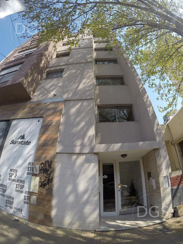 Imagen 3 de 12 de ¡oportunidad! Departamento 3 Ambientes En El Centro De Banfield Este