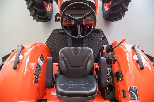 Imagen 5 de 5 de Tractor Kubota M9540 Rops