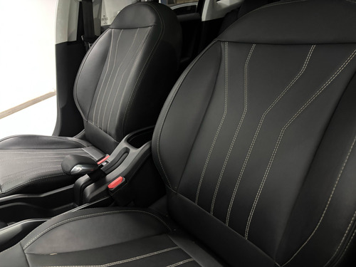 Peugeot 2008 1.6 Feline Tip