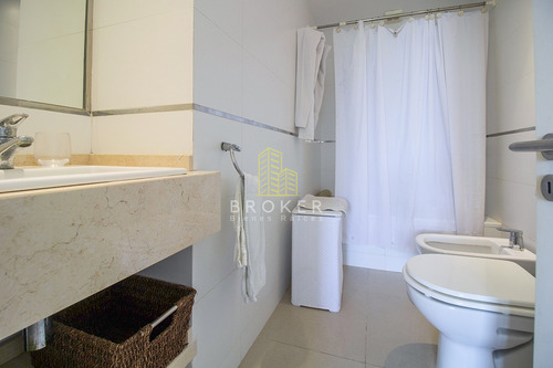 Venta De Apartamento 2 Dormitorios, La Barra, Punta Del Este. Uruguay