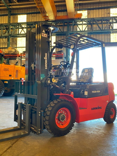 Imagen 5 de 13 de Autoelevador Lonking 2500 Kg Torre Triple 4,5 Mt Desplazador