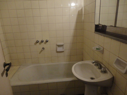 Ph De 4 Ambientes Con Patio Y Terraza En Venta