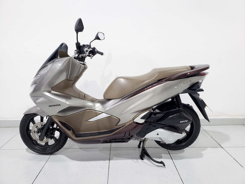 Honda Pcx 150 Dlx 2022 Prata