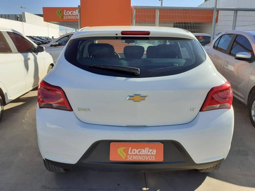 Imagem 5 de 9 de Chevrolet Onix 1.0 Mpfi Lt 8v Flex 4p Manual