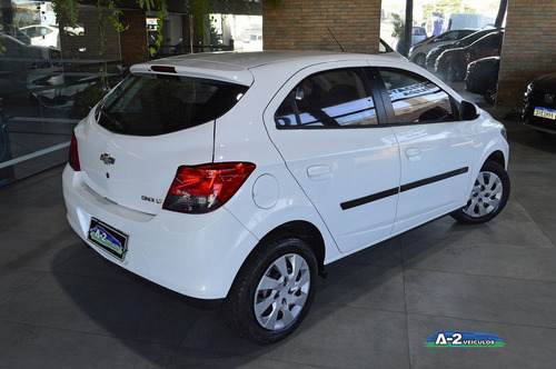 Chevrolet Onix Lt 1.4 Mpfi 8v 4p Mec.
