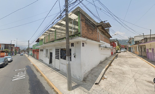 Casa De Recuperación Bancaria En C.norte 8 N°1104,centro, Orizaba.ver
