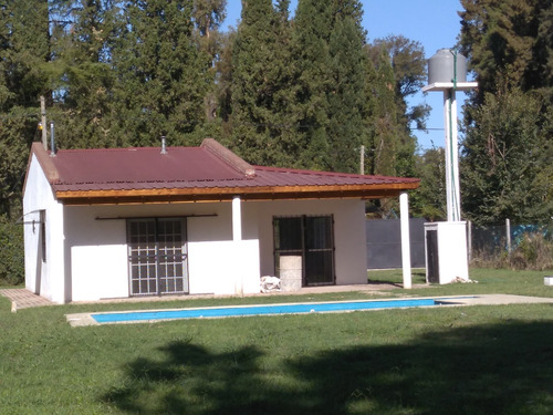 Quinta Dueño Liquida: Sobre Asfalto Pileta; 1300 M2 Parque, Cubiertos 96m2