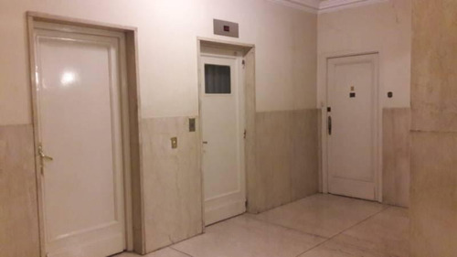 Imagen 6 de 15 de Av.alvear 1500- Edificio Frances De Muy Buena Categoria.