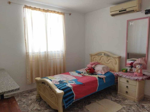 Imagen 15 de 21 de Jorge Febres Vende Apartoquinta En Urb. Prebo I (lemc-485)
