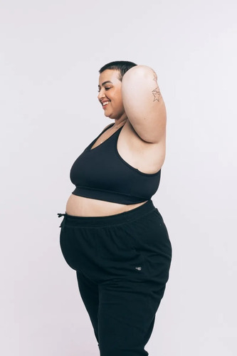 Imagem 3 de 4 de Top Nadador Plus Size Emana Preto Wonder Size