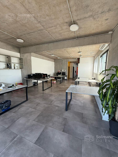 Edificio Comercial En Venta Oficinas Y Local En Olivos, Av. Maipú