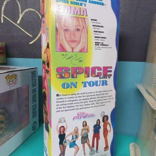 Imagem 3 de 5 de Boneca Spice Girls On Tour Emma Baby Spice Oficial 1998