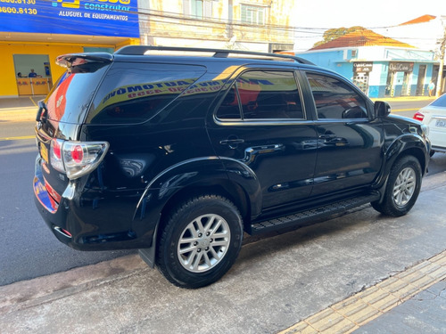 Imagem 4 de 15 de Toyota Hilux Sw4 Sr 2.7 Preto 2014