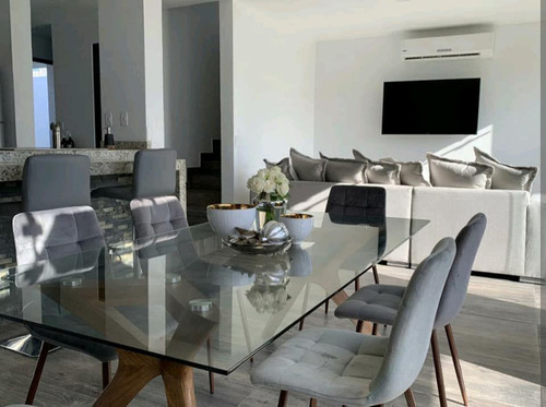 Casa Con Alberca Y Seguridad En Fraccionamiento De Tequesquitengo