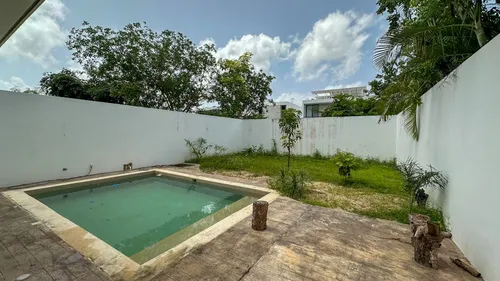 Casaden Venta En San Jose Tulipanes, Cholul