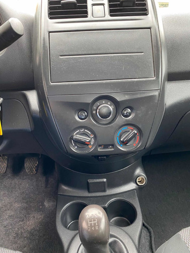 Imagen 12 de 15 de Nissan Versa 2019 1.6 Drive Mt