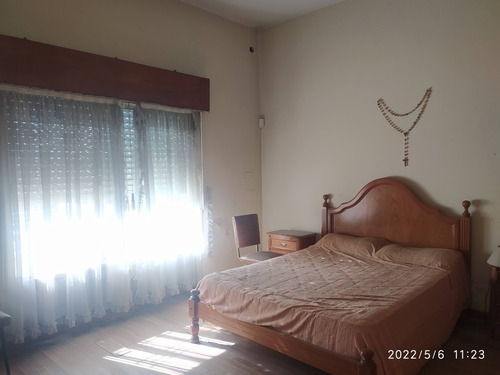 Imagen 4 de 10 de Venta De Ph 3 Ambientes Al Frente. Con Terraza Propia