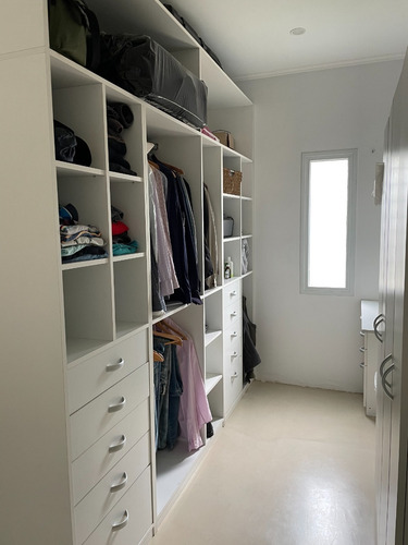 Casa En Venta De Categoría Luján B° Ayre De Los Arroyos. - Tomamos Dpto En Luján/caba/zona Sur