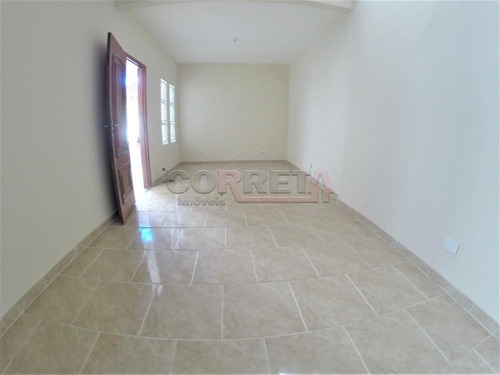Imagem 3 de 7 de Casas - Ref: V03431