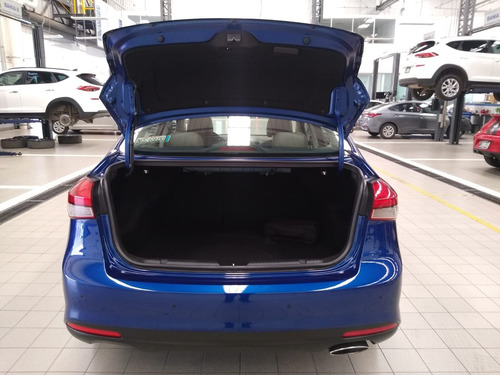 Imagen 10 de 15 de Kia Forte 2018 2.0 Sx 4 P At