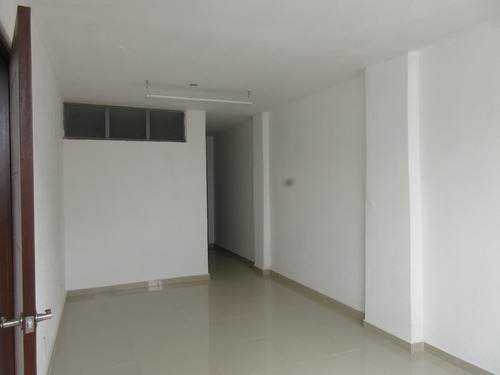 Imagen 4 de 7 de Rento Oficinas/bodegas Remodelada, Alcaldía Miguel Hidalgo,