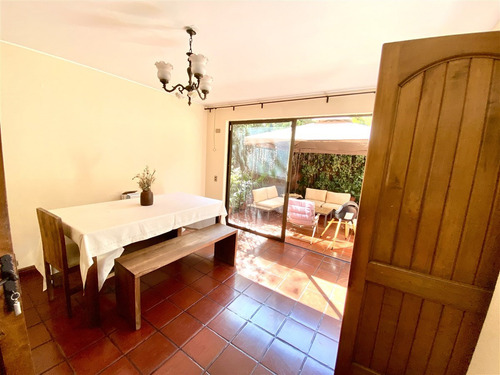 Acogedora Propiedad En Condominio / Tranquilo Y Residencial