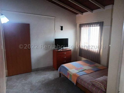 Imagen 8 de 17 de Se Vende Townhouse En Monteserino Rc-dc 22-28673 Rentahouse Carabobo