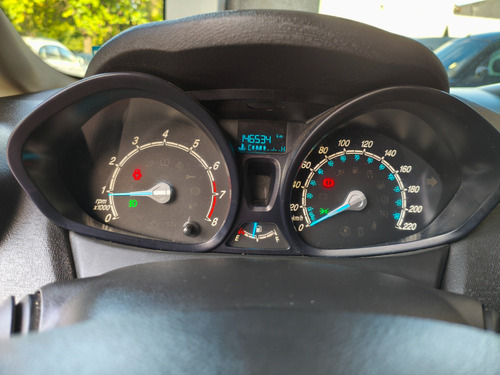 Ford Fiesta Kinetic 1.6 Sedan Se Plus 120cv