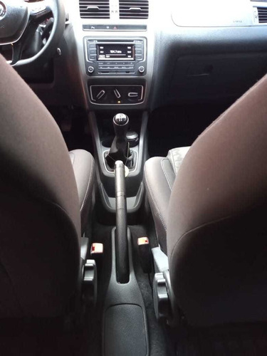 Volkswagen Fox 2016 1.6 Comfortline Total Flex 5p